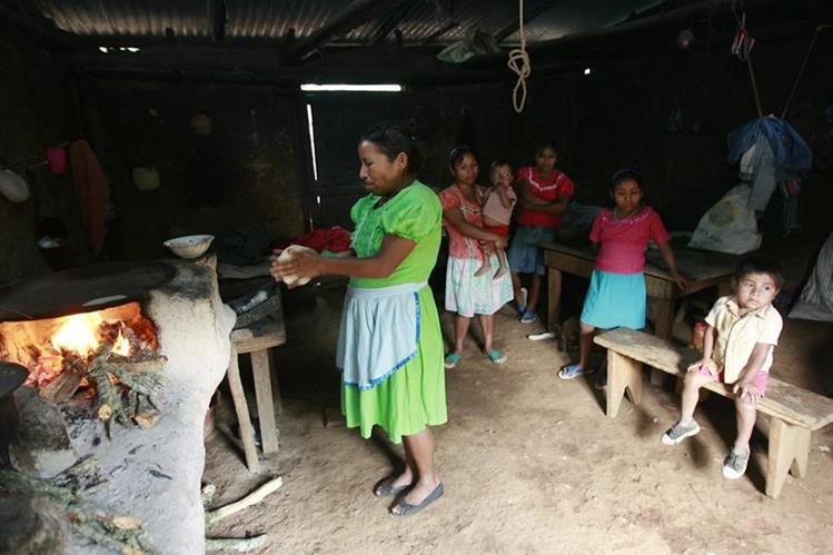 La Presidencia creó una Comisión para combatir la desnutrición crónica —imagen ilustrativa—. (Foto Prensa Libre: Hemeroteca PL)