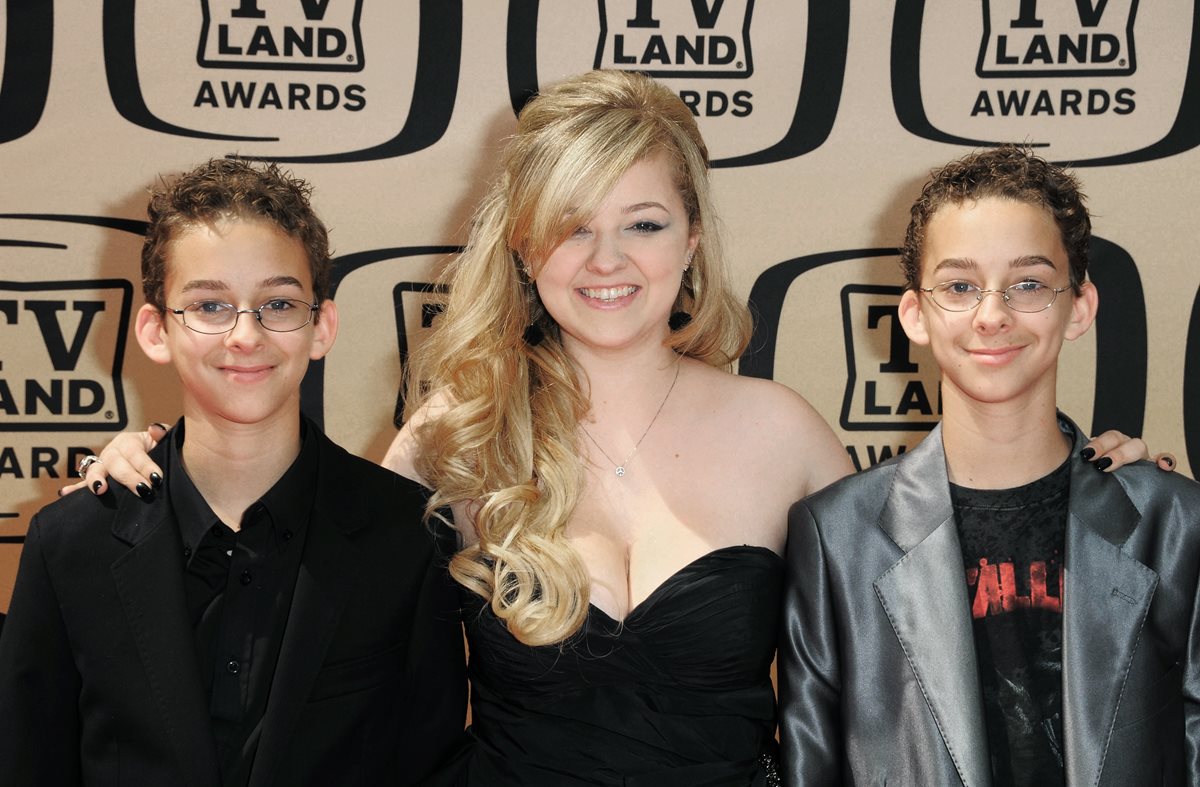 El actor Sawyer Sweeten (izquierda), protagonizó la serie estadounidense. (Foto Prensa Libre: AP)