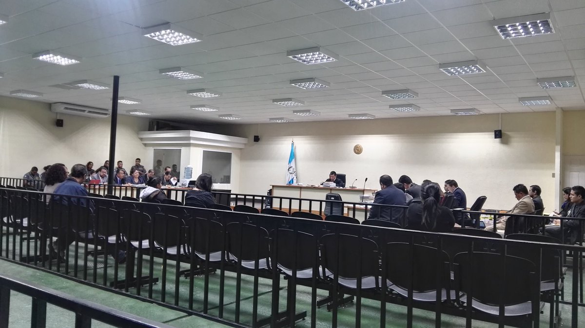 Realizan audiencia de primera declaración de cinco nuevos sindicados en el caso Hogar Seguro. (Foto Prensa Libre: Jerson Ramos)