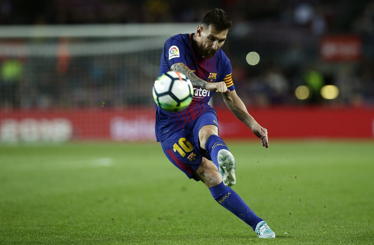 Messi vuelve a la acción en busca de más goles en la Liga española. (Foto Prensa Libre: AP)