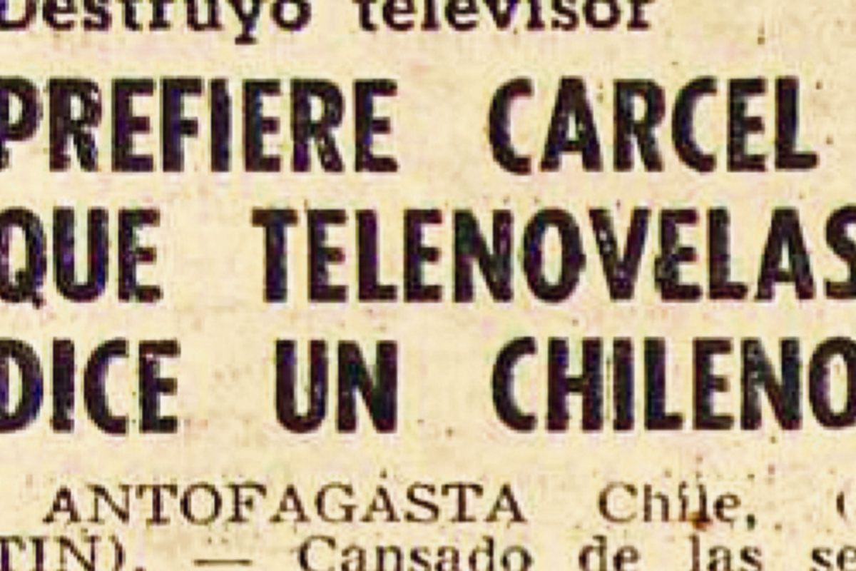 Chileno destruye televisor porque odia las telenovelas. Foto: Hemeroteca PL
