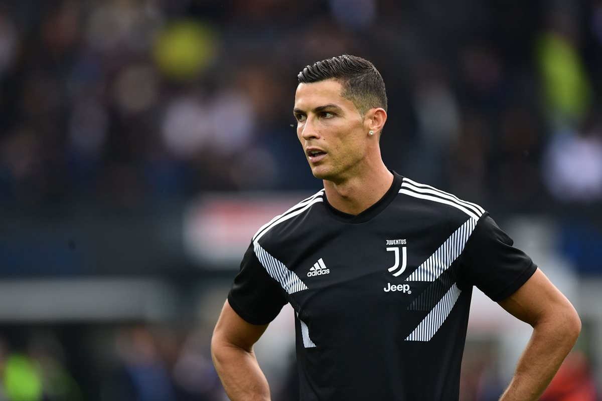 Cristiano Ronaldo, estrella de la Juventus vive momentos de tormento por acusaciones de violación. (Foto Prensa Libre: AFP)