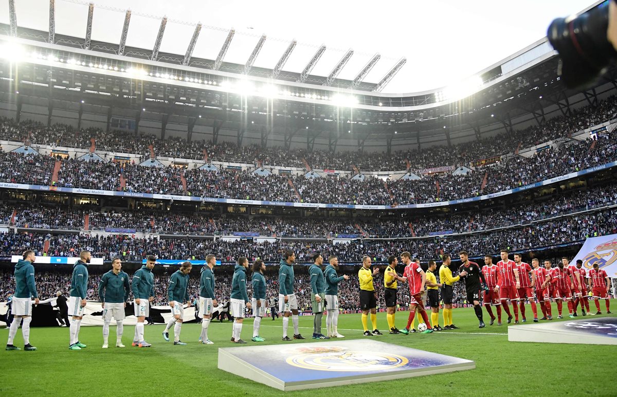 El Santiago Bernabéu vivió una fiesta con el juego de vuelta de las semifinales de la Champions.
