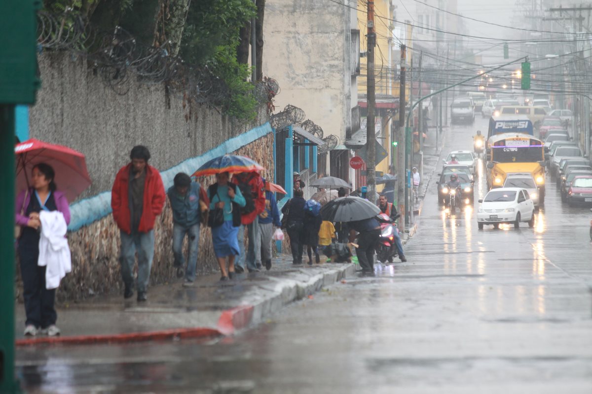 El Insivumeh pronostica que esta semana habrá lluvia abundante.(Foto Prensa Libre: HemerotecaPL)