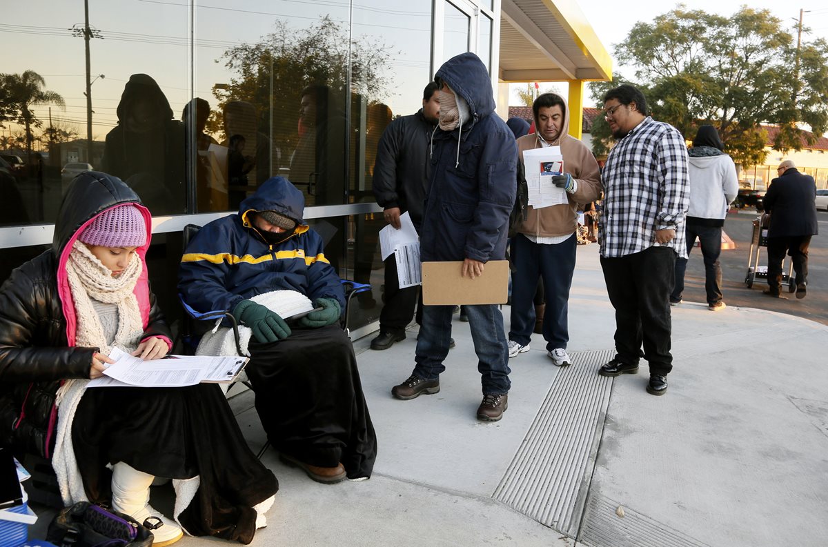Migrantes en California se benefician de normativa. (Foto Prensa Libre: AP)