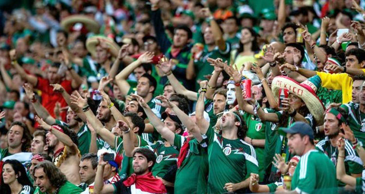 La Fifa advirtió a México sobre la conducta de sus aficionados en la Copa Confederaciones. (Foto Prensa Libre: Hemeroteca PL)