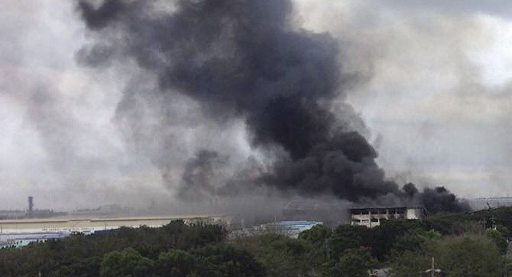 Más de cien heridos en incendio en Filipinas. (Foto Prensa Libre: AP)