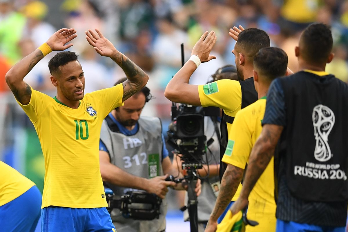 Neymar está haciendo un buen Mundial con Brasil en Rusia. (Foto Prensa Libre: AFP)