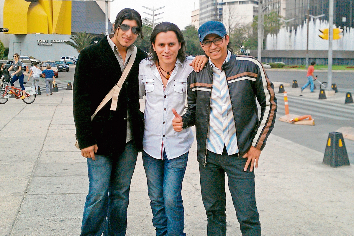 Marlon, Juan Carlos y Roger integran el grupo Bacilea, formado en el 2001. (Foto Prensa Libre: Cortesía Bacilea)