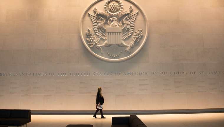 Vista del Consulado de EE. UU. en Londres, Reino Unido. (Foto Prensa Libre: AFP)