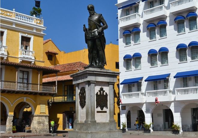 La estatua de Pedro de Heredia está en una de las plazas más céntricas de Cartagena. (Crédito: Instituto de Patrimonio y Cultura de Cartagena)