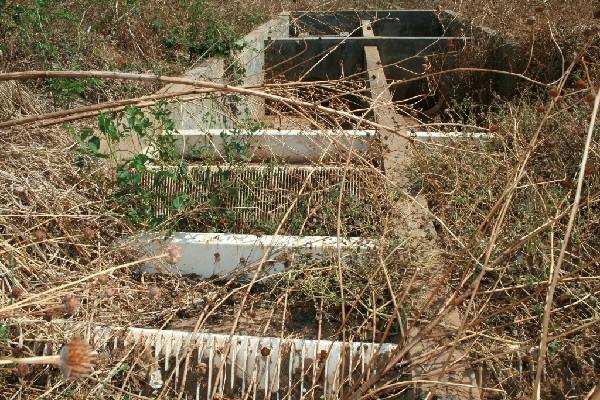 Pese a la inversión de Q6 millones y un avance de la obra de un 98%, una planta para tratamiento de aguas servidas en Chiquimulilla, Santa Rosa, quedó abandonada.