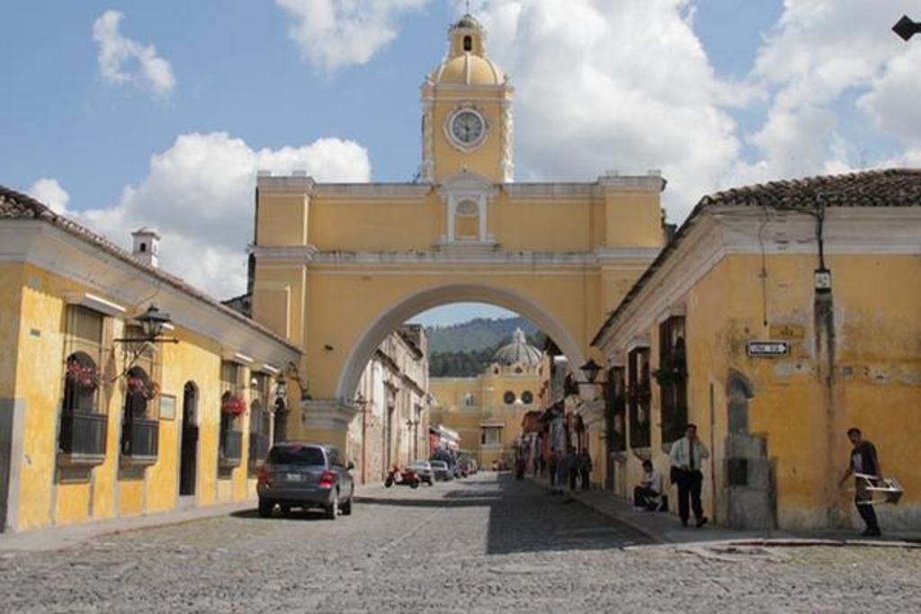 Antigua Guatemala fue declarada Patrimonio Cultural de la Humanidad el 26 de octubre de 1979. (Foto Prensa Libre: Hemeroteca PL)