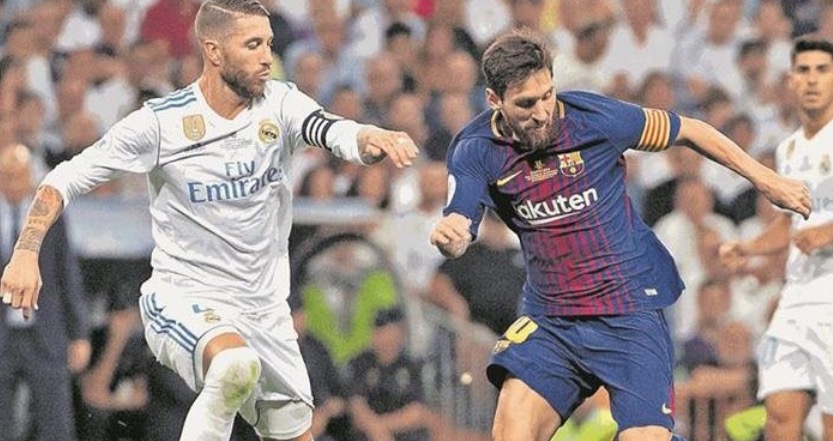 Sergio Ramos y Lionel Messi en el duelo del 16 de agosto de este año. (Foto Prensa Libre: AFP)