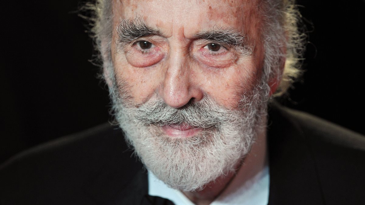 El actor británico Christopher Lee, famoso por su legendaria interpretación del Conde Drácula y de Saruman en El Señor de los Anillos, muere en Londres a los 93 años. (Foto Prensa Libre: AFP)