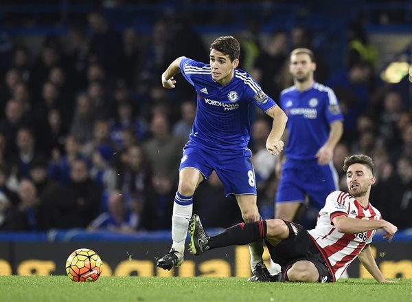 El Chelsea consiguió un importante triunfo, después de la salida de Mourinho. (Foto Prensa Libre: AFP)