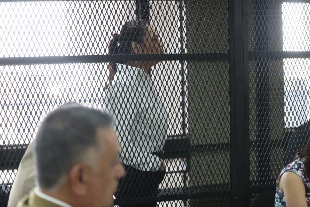 Baldetti reclama al Tribunal un mal procedimiento de las médicas. (Foto Prensa Libre: Érick Ávila)