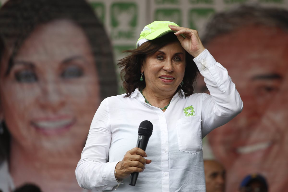 Sandra Torres durante uno de sus mitines. (Foto Prensa Libre: Hemeroteca PL)