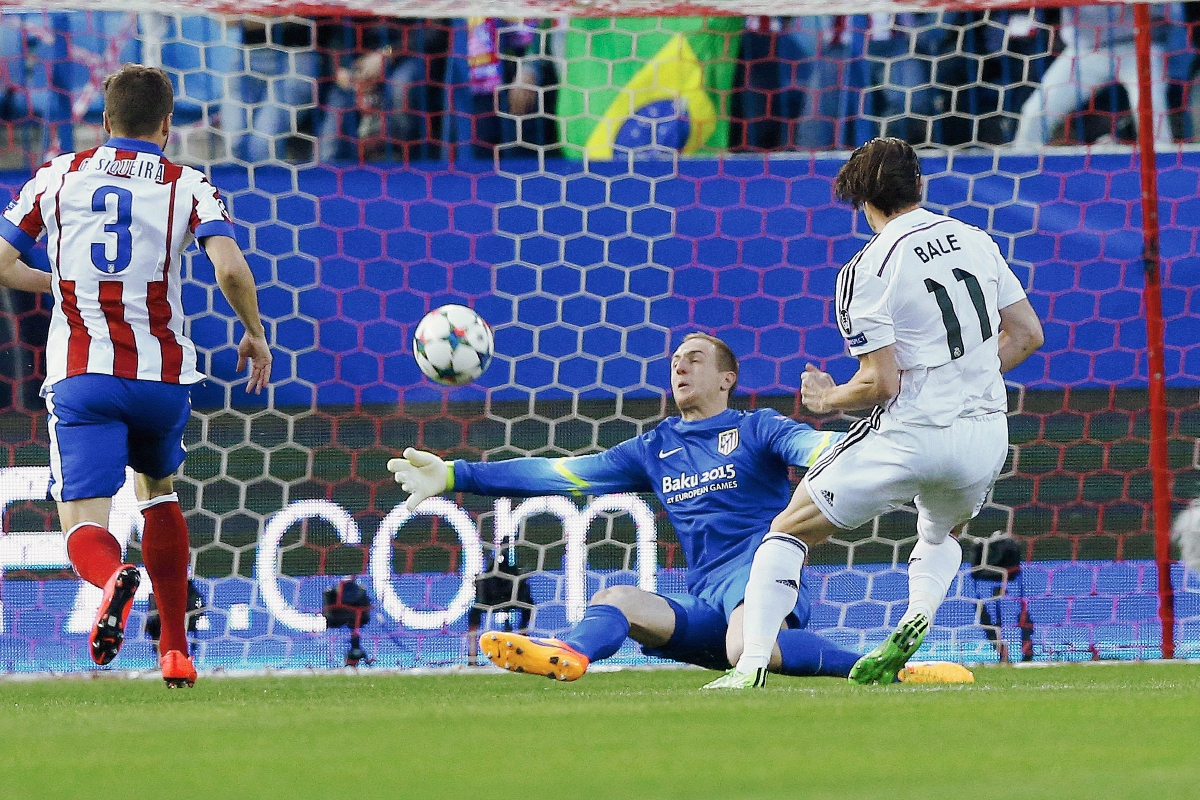 El portero del Atlético de Madrid, Jan Oblak mantiene la esperanza de los rojiblancos de clasificarse a las semifinales de la Liga de Campeones. (Foto Prensa Libre: EFE).