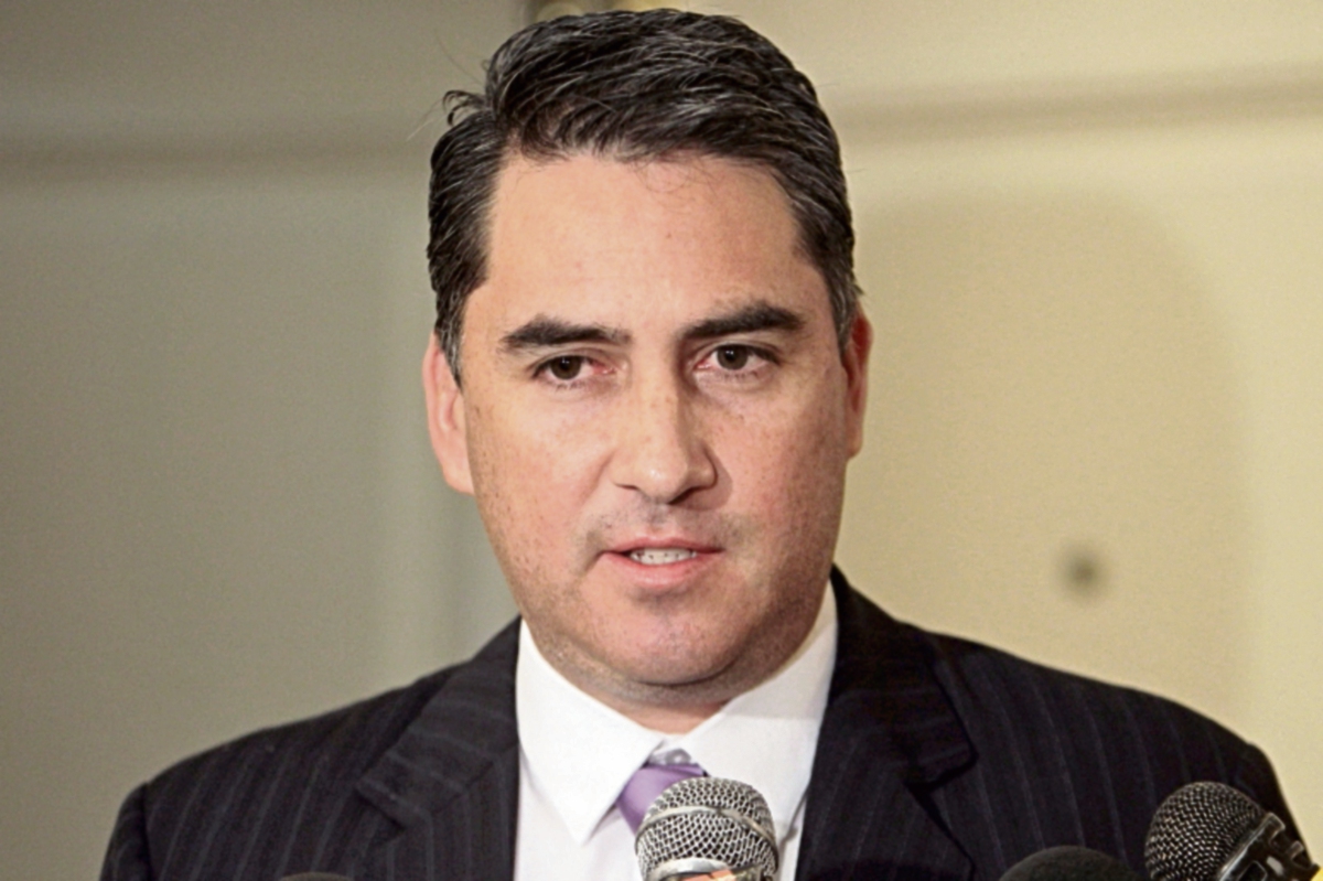 El Superintendente de Telecomunicaciones, Eddy Padilla, informó sobre la licitación. (Foto Prensa Libre: Érick Ávila)