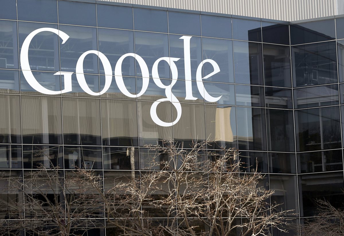 Google se ha visto involucrada en un problema de trato hacia las mujeres (Foto Prensa Libre: AP).
