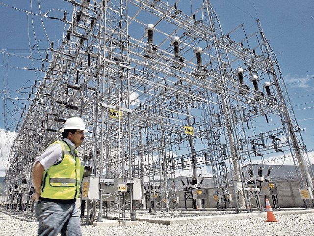 La CNEE es el ente regulador del sector eléctrico. (Foto Prensa Libre: Álvaro Interiano)