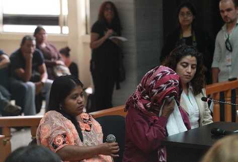 Víctimas dieron su testimonio en septiembre de 2012. (Foto Prensa Libre: Archivo)