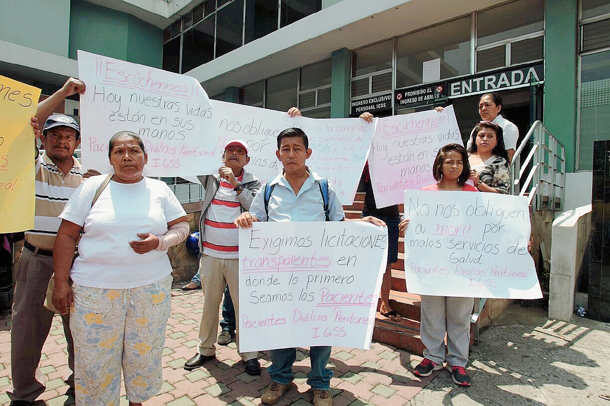 La diálisis es un tipo de terapia renal usada para proporcionar un reemplazo artificial para la función perdida del riñón. (Foto Prensa Libre: Hemeroteca PL).