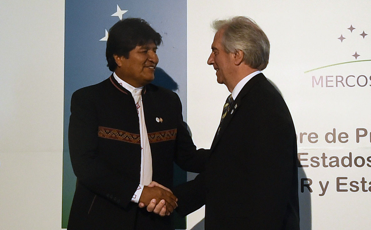 Evo Morales quiere que Bolivia se sume a la candidatura de Argentina, Paraguay y Uruguay para el Mundial 2030. (Foto Prensa Libre: AFP)