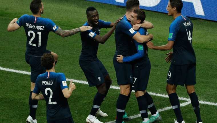 Francia se quedó con la Copa del Mundo de Rusia 2018 al derrotar a los croatas en una final que tuvo de todo. (Foto Prensa Libre: AFP)