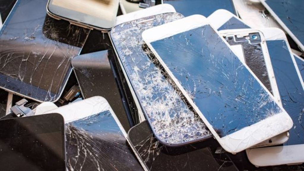 El 23% de los usuarios de celulares en EE. UU. aceptaron que continuaron utilizando su celular después de que se rompió la pantalla. (ISTOCK)
