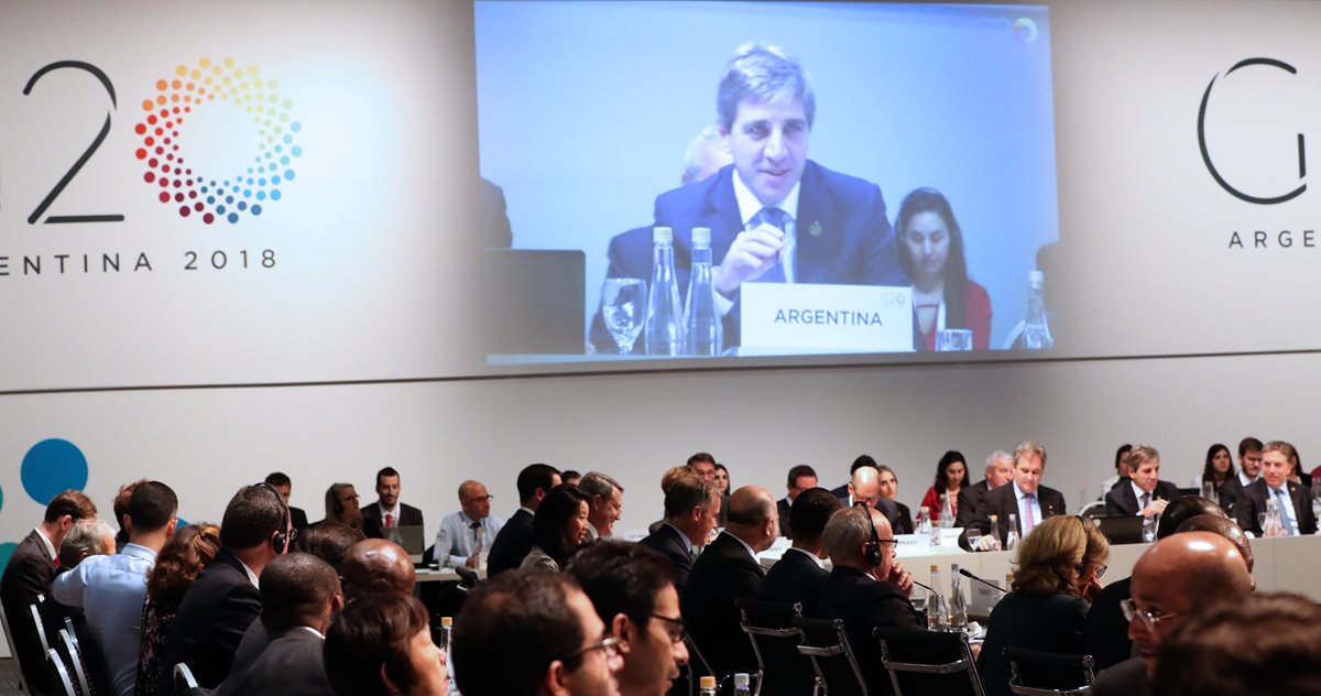 Pronunciamientos durante la reunión de ministros de Finanzas del G20 este domingo en Argentina. Temas son tecnología en el sector financiero, el sistema impositivo y la inclusión financiera pero también se habla de las tensiones en el comercio mundial. (Foto, Prensa Libre: Efe).