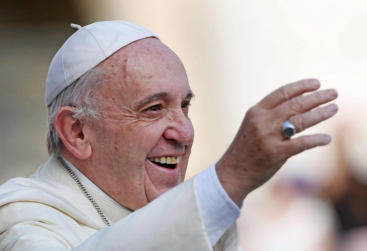 El Papa Francisco está enterado de la situación del país y no se descarta su visita a Guatemala según el Nuncio Apostólico. (Foto Prensa Libre: Agencia EFE)