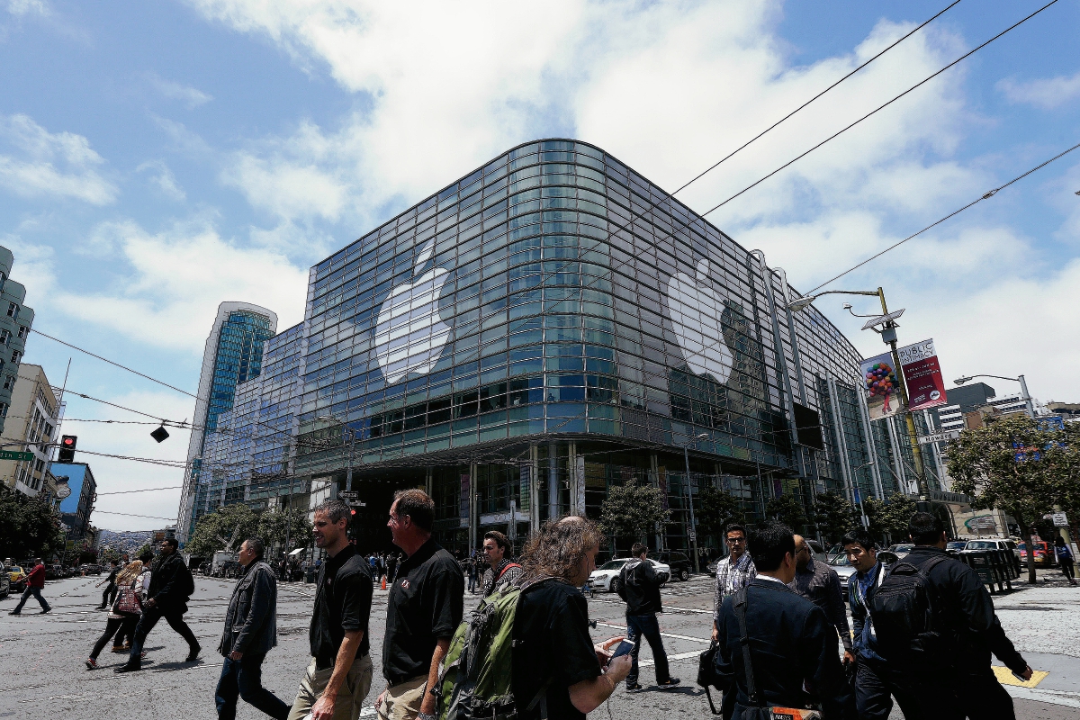 Apple quiere incursionar en streaming y volverse el líder en el consumo de música. (Foto Prensa Libre AFP).