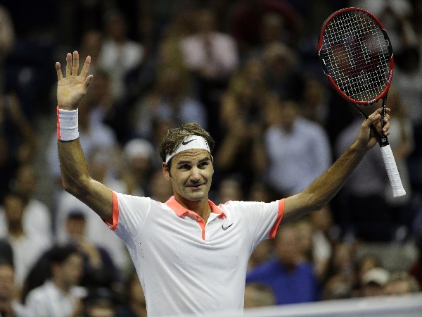 Roger Federer festeja el pase a la final del US Open. (Foto Prensa Libre: AP)