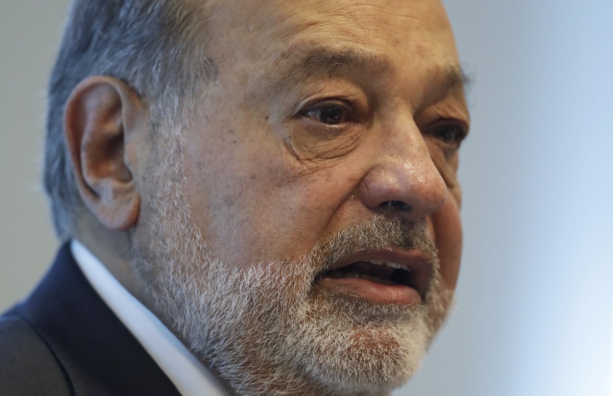 El mexicano Carlos Slim, el cuarto hombre con más dinero del mundo. (Foto Prensa Libre: AP).