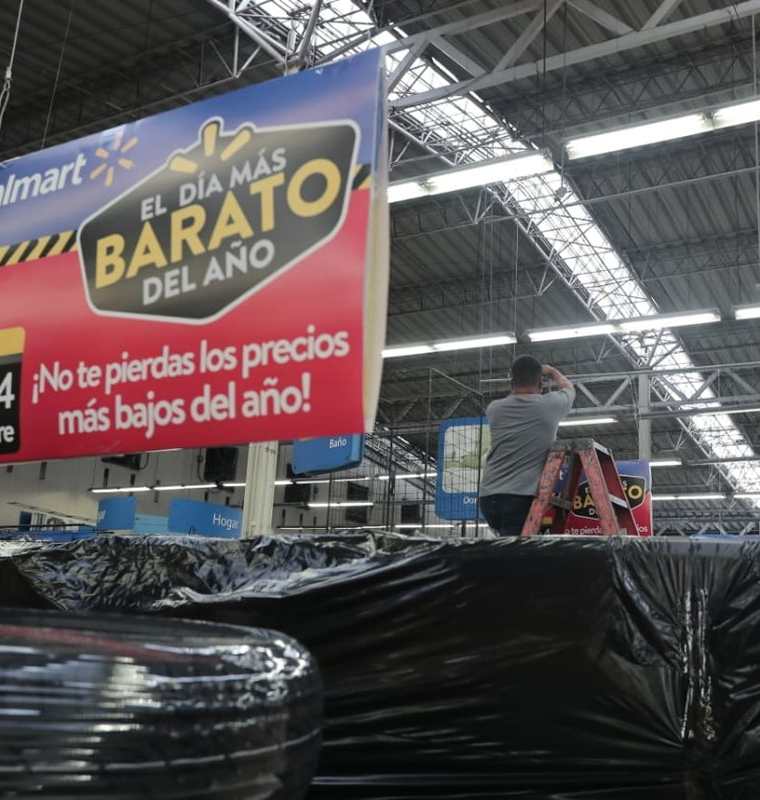 Los productos que estarán ofertados durante El Día Más Barato del Año serán revelados hasta el próximo viernes 2 de noviembre. (Foto Prensa Libre: Juan Diego González)