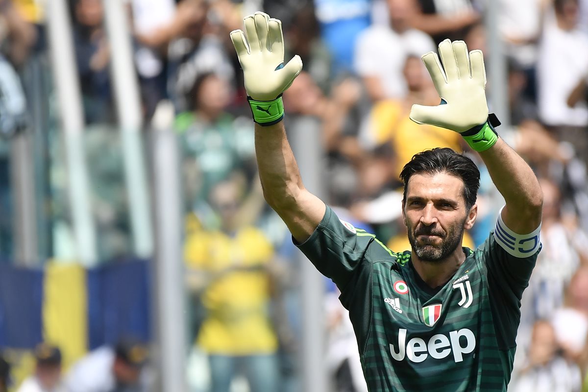 El portero italiano disputó su último partido con la Juventus el sábado en el cierre de la temporada 2017-2018 de la Serie A. (Foto Prensa Libre: AFP)