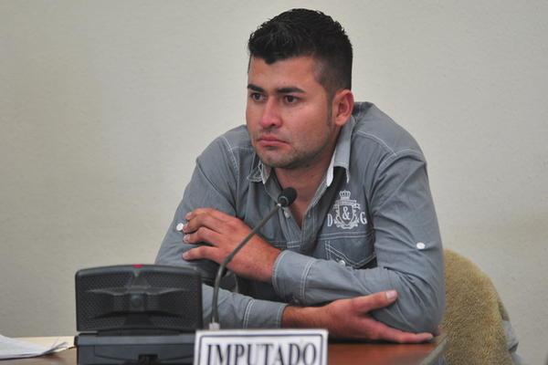 Julio César Morales Dávila,  agente del Sistema Penitenciario, fue condenado a una pena mínima y recuperó su libertad. (Foto Prensa Libre: Alejandra Martínez)