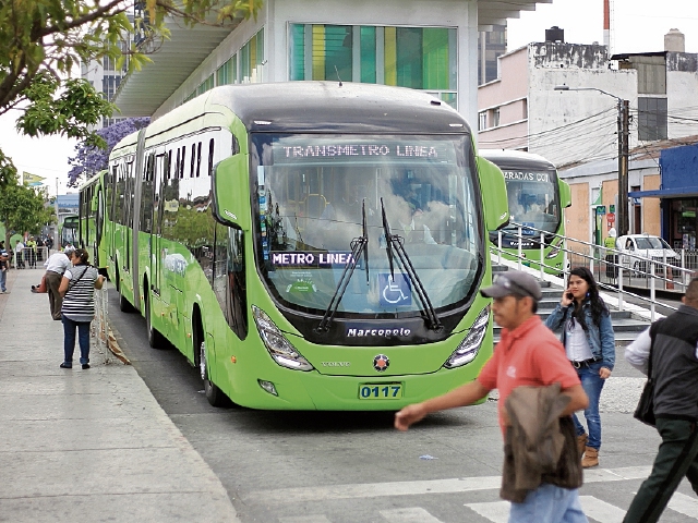 Los nuevos autobuses reemplazarán unidades deterioradas que circulan en el sur de la ciudad.