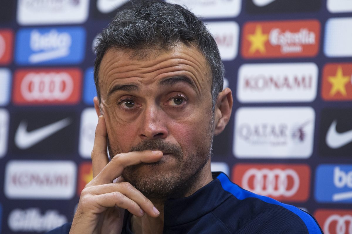 El técnico del FC Barcelona, Luis Enrique, habló en conferencia de prensa y se refirió a la renovación de su estrella argentina Lionel Messi. (Foto Prensa Libre: EFE)