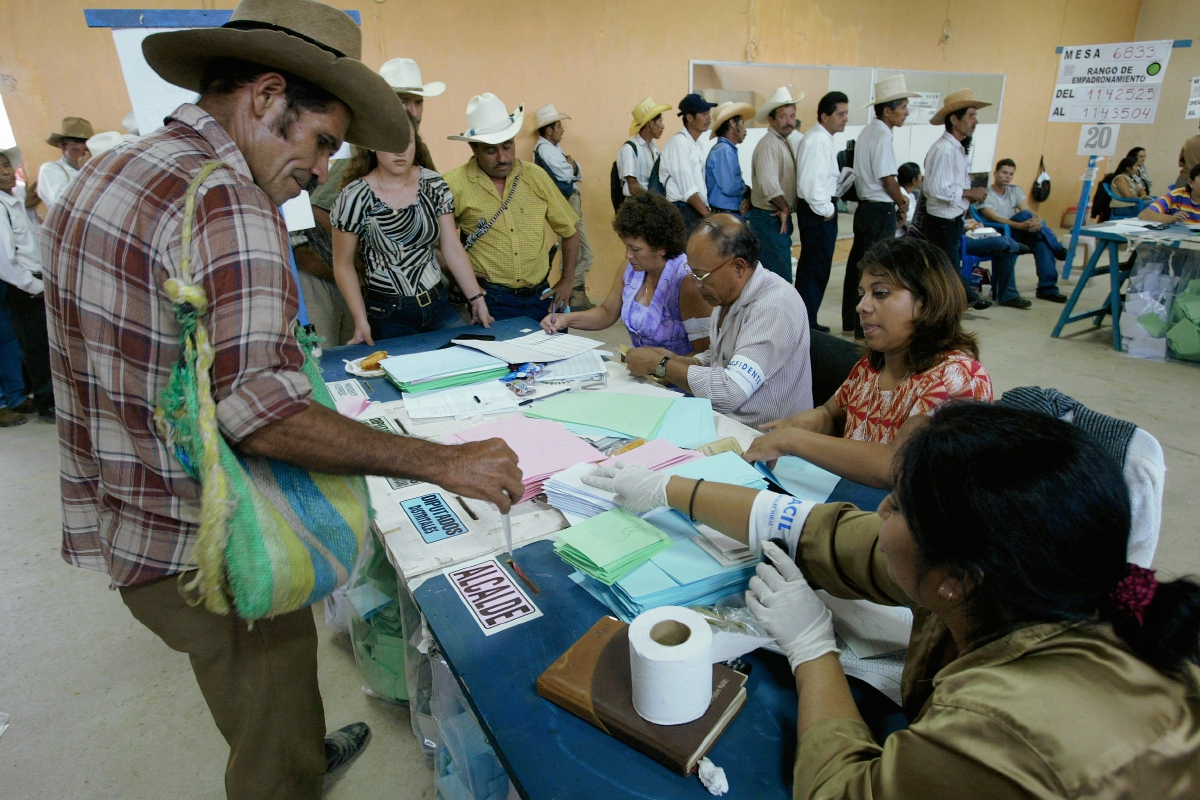 El Observatorio Electoral de la URL ha detectado indicios de conflictividad en al menos siete departamentos. (Foto Prensa Libre: Hemeroteca).