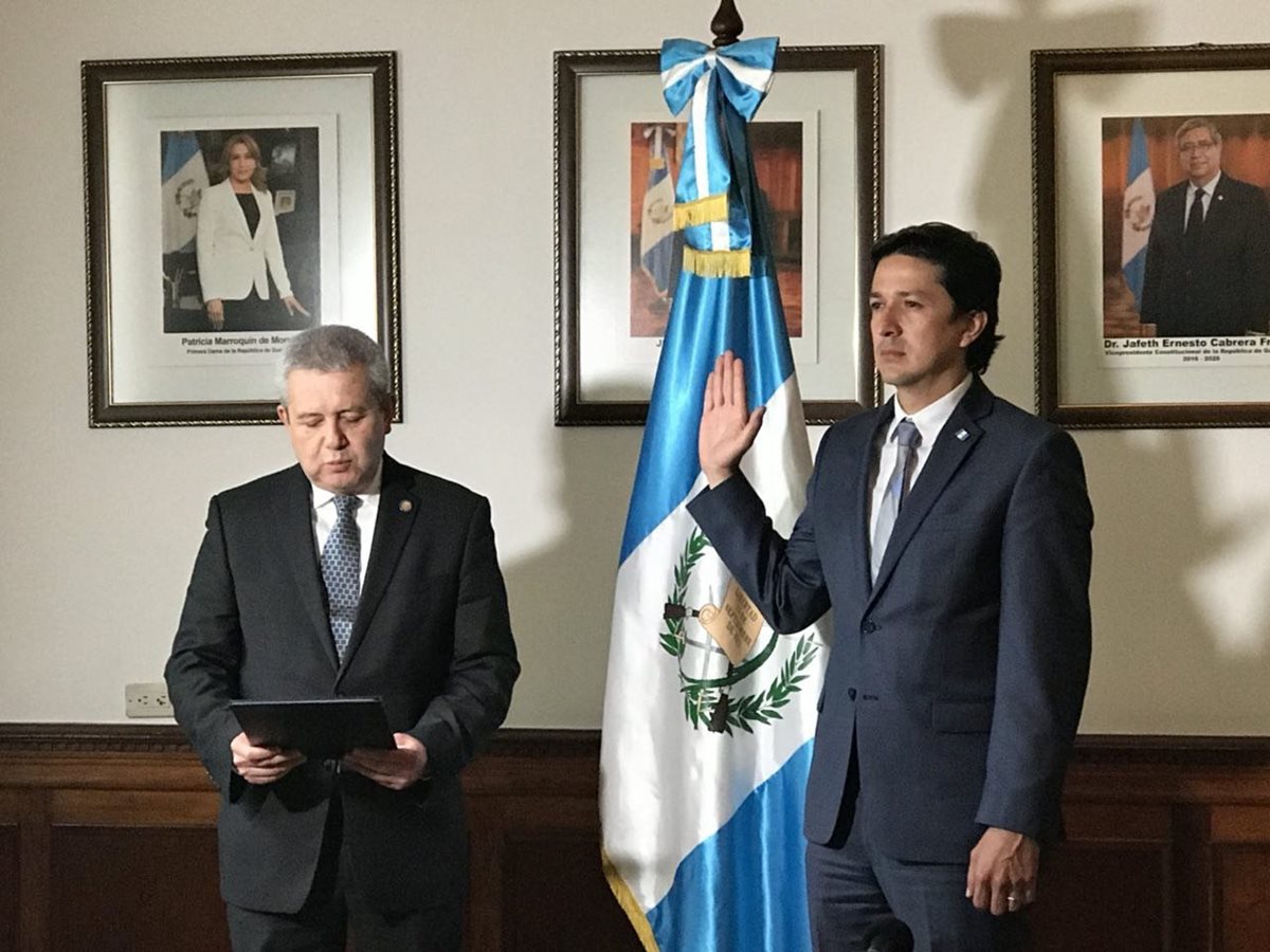 Victor Manuel Martínez Ruíz es el nuevo ministro de Finanzas en sustitución de Julio Héctor Estrada. (Foto Prensa Libre: Gobierno de Guatemala)