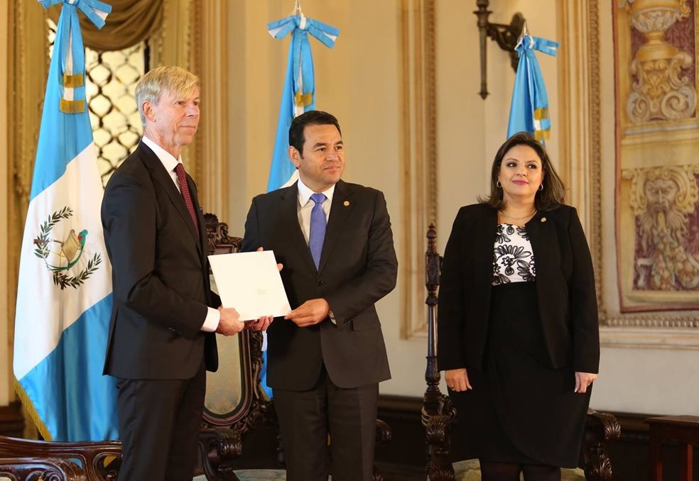 La Cancillería insiste en que Kompass le dijo “corrupta a toda la sociedad” de Guatemala, en una actividad, el 11 de enero pasado. (Foto Prensa Libre: Minex) 