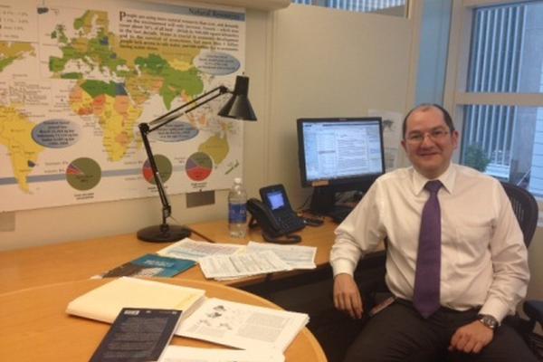 Juan Pablo Castañeda impulsa la economía ambiental en varios países del mundo, como parte del equipo de Waves del Banco Mundial con sede en Washington D.C. (Foto PrensaLibre: cortesía J.P. Castañeda)<br _mce_bogus="1"/>