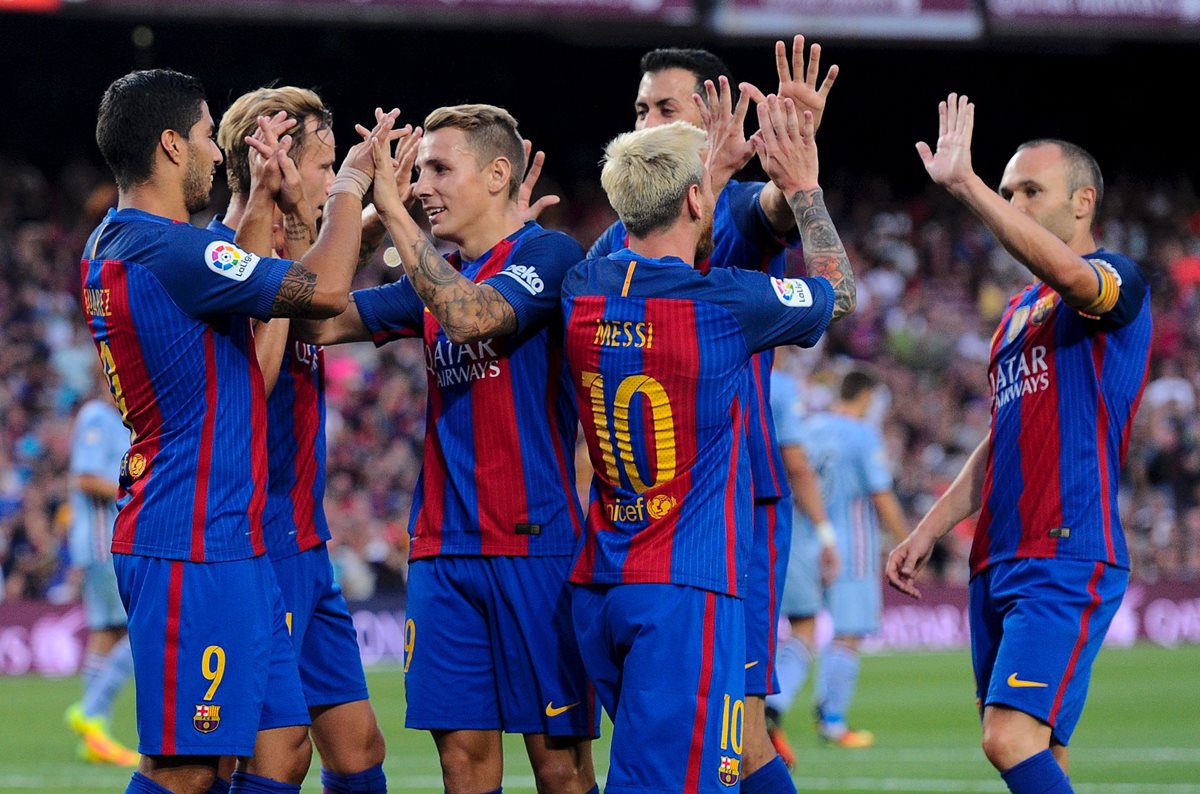 Barcelona tuvo una buena presentación frente a su afición. (Foto Prensa Libre: AP)