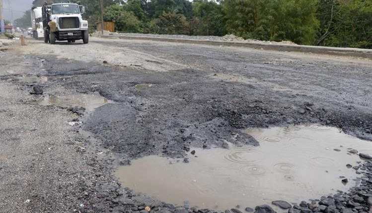 La iniciativa surgió por la preocupación del estado actual de las carreteras del país. (Foto: Hemeroteca PL)