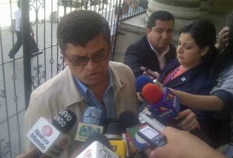 Arnoldo Medrano durante su ingreso a Casa Presidencial. (Foto Prensa Libre: Geovanni Contreras)