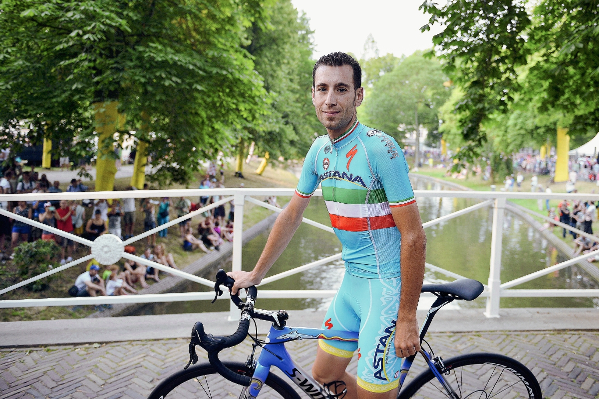 El Vincenzo Nibali es uno de los favoritos luego de consagrarse ganador en 2014. (Foto Prensa Libre: AFP)