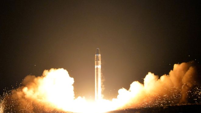 Corea del Norte realizó numerosas pruebas con misiles en 2007. (KCNA)